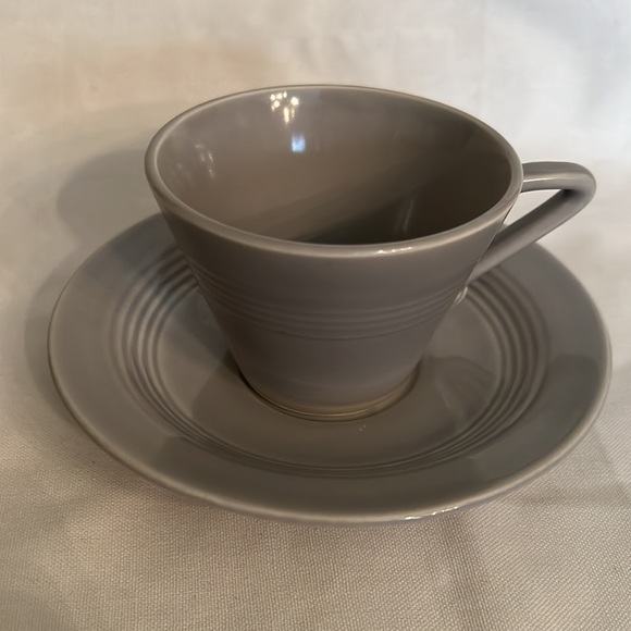 Vintage Homer Laughlin, Harlequin Gray Cup and Saucer Set - Picture 2 of 8